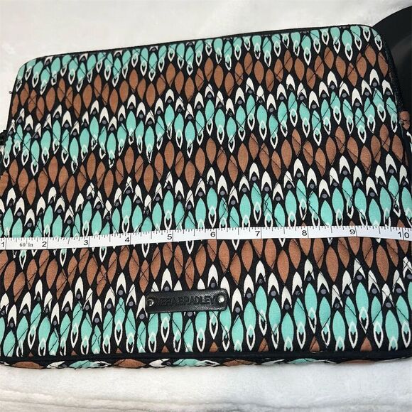 Vera Bradley Multicolor Geometric Tablet eReader Sleeve with Matching Wallet - Picture 9 of 10